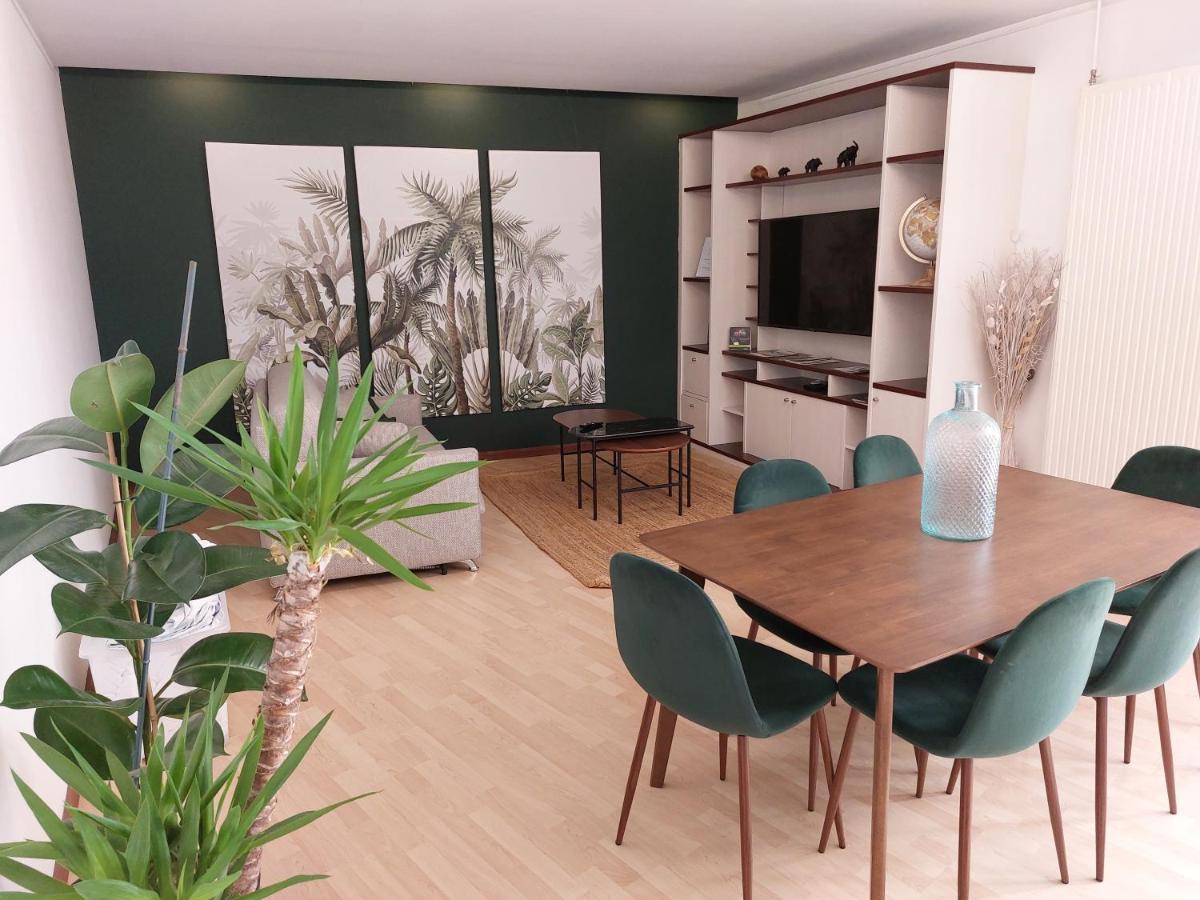 Le Peyrot*** Coeur De Ville 55M² Avec Patio Rodez Eksteriør billede